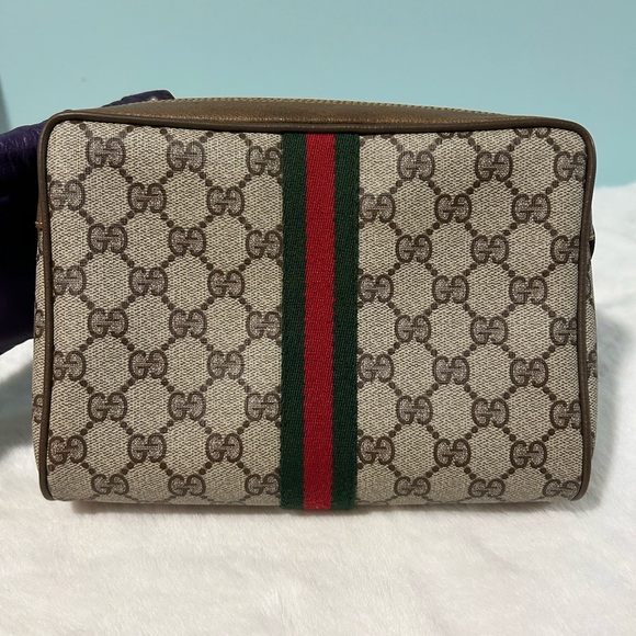 GUCCI Clutch / Pouch in Sheryline. Authentic and pre-owned. - Picture 1 of 11